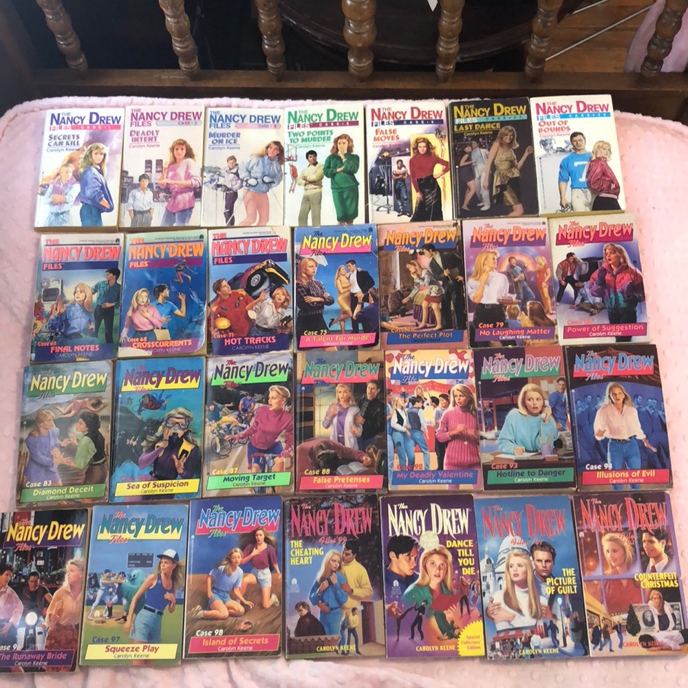 Huge Lot of 28 Nancy Drew Files Books
